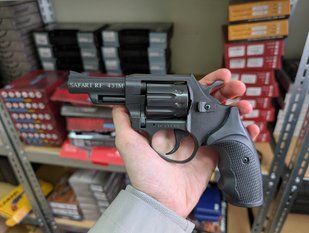Револьвер под патрон Флобера Латэк Safari РФ-431М пластик (Уценка) - 1