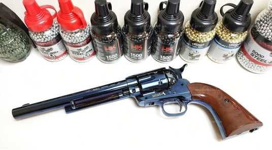 Пневматический револьвер Umarex Colt Single Action Army 45 7.5