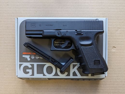 Пневматический пистолет Umarex Glock 19 5.8358 - 4